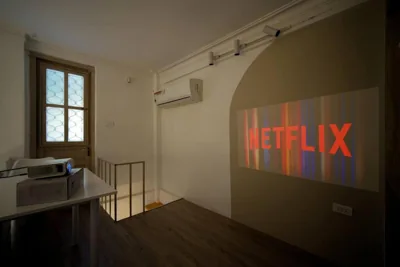 Holly HideAway-Cozy Nest -Balcony- City Center – Ảnh 5